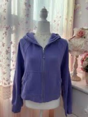 Lululemon Scuba Oversized Full-Zip Hoodie – M/L – Dark Lavender
